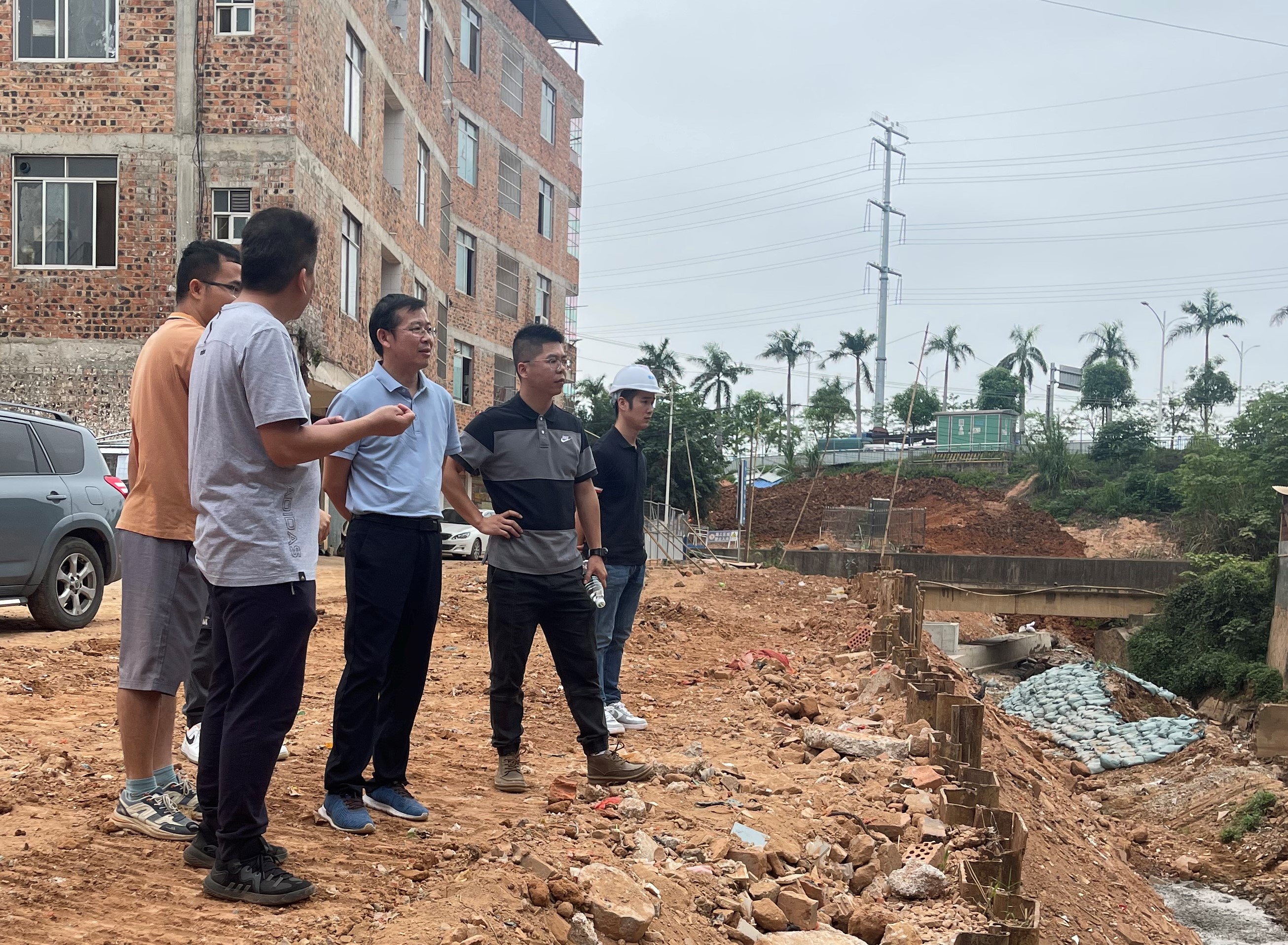 三岸排水渠溢流控制工程提前完工，每日有效截流約3000m3污水